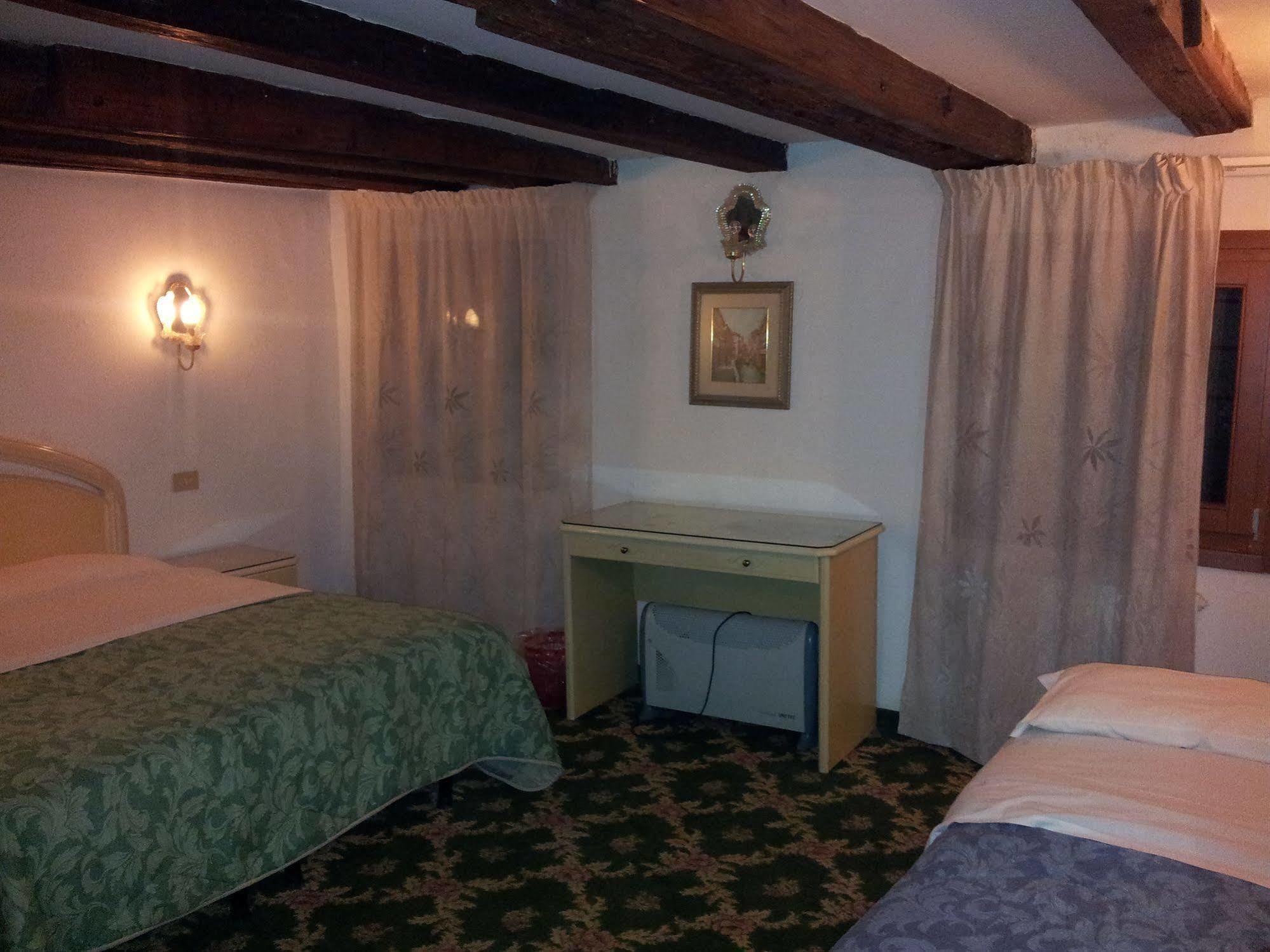 Hotel Casa Linger Venezia